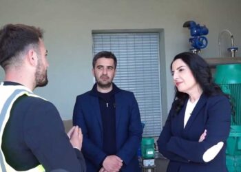 Balluku inspekton ujësjellësin e ri të Lushnjës: Pagat do rriten dhe për këtë sektor
