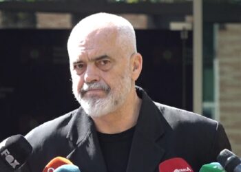 “Po dalim nga një kthesë e madhe”, Rama: Më 14 maj qytetarët do të rrinë në krahun e duhur