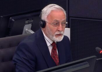 Jakup Krasniqi mbrohet në Hagë: Akuzat më kanë lënduar me shumë se torturat e serbëve