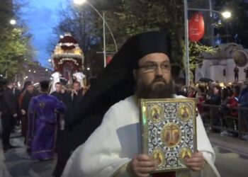 Mbahet në Tiranë ceremonia e daljes së epitafit nga katedralja “Ngjallja e Krishtit”
