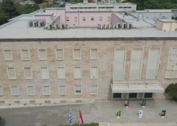 Arbitrazhi ndërkombëtar, qeveria miraton projektligjin: Konfliktet zgjidhen në vend me vullnet të palëve