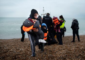 OKB i bën apel Britanisë së Madhe: Mbroni fëmijët e pashoqëruar që kërkojnë azil