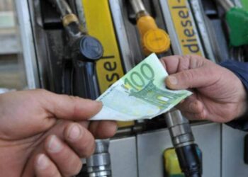 Ulet nafta/ Bordi i Transparencës ndryshon sërish çmimet, ja sa do të shiten karburantet në vend