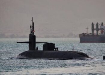 Raketa Tomahawk në bord/ SHBA “tregon muskujt”: Pas tensioneve me Iranin, dislokon nëndetësen në Lindjen e Mesme