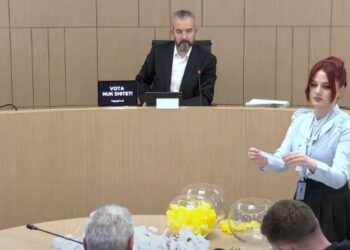 Hidhet shorti/ Si do të jetë renditja e kandidatëve në Elbasan, Durrës, Vlorë dhe Korçë