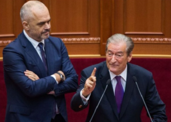 Berisha fton Ramën në debat dhe u bën mediave skenarin: Vendosni dy karrige dhe pastaj…