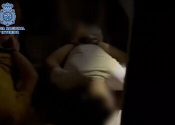 Sekuestrohet 1 ton kanabis/ Shkatërrohet banda shqiptare në Spanjë, 12 të arrestuar dhe 1 spanjolle (VIDEO)