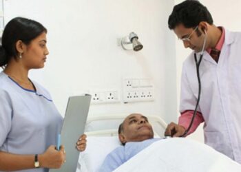 OECD: India po vuan rëndë efektet e ikjes së mjekëve