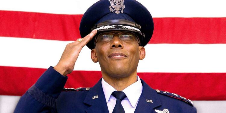 Gjenerali ‘Krijesa e Moçalit’ emërohet Shef Shtabi i Ushtrisë Amerikane