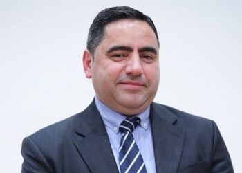 Kandidati i Berishës nuk heq dorë nga premtimi absurd, Adil Xhelili: Shërbimi funderal falas është një emergjencë