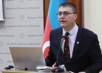 Dorëhiqet Drejtori i Muzeut Historik Kombëtar