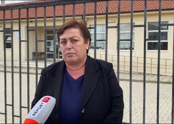 Vrasja e 15-vjeçarit në Gramsh/ Drejtoresha e shkollës ku mësonin autorët: Kanë qenë nxënës jo problematikë