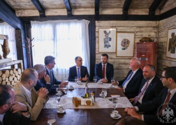 Betimi i presidentit të ri të Malit të Zi/ Begaj: Dy vendet tona janë kontribuese aktive për paqen dhe sigurinë në rajon