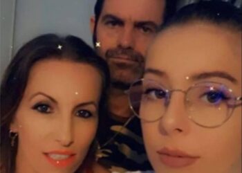 “Shikojeni i kam vrarë”, shqiptari ekzekutoi të bijën dhe italianin, më pas filmoi ish-gruan: Ta fala njëherë…