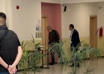 FOTO-LAJM/ Pas Nokës, edhe Klevis Balliu bën si inspektor! Shkon në Kamëz, edhe pse s’voton aty. Presione ndaj…!