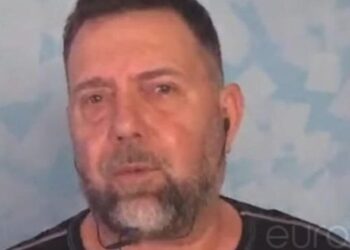 “Dikush i merrte në telefon…”/ Dëshmia e personit të fundit që takoi të zhdukurit në Sarandë: Kishin ankth, shikonin rrugën