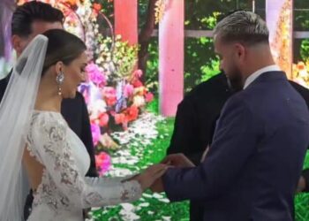 Ceremonia e kurorëzimit të Charles/ Ironia e Patozit: Secili ka mbretin e vet!