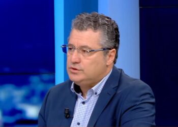 “Kurti duhet t’i bëjë mirë llogaritë me aleatët”/ Minxhozi: Kosova s’mund t’i zgjidhë vetë problemet me Serbinë