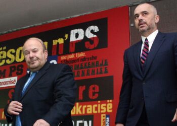 Rama tregon arsyen pse hyri në garë për drejtimin e PS-së: Nano e kuptoi vonë rrezikun nga unë