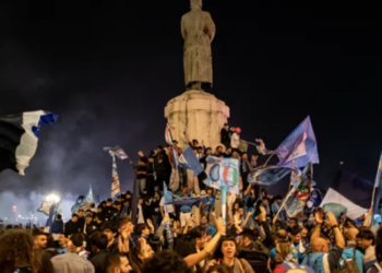 Djali i bosit të mafias/ Kush është 26-vjeçari që u vra teksa festonte shpalljen e Napolit kampion