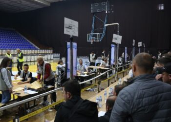 Rezultatet/ PS fiton në 47 bashki, kryeson në 6 të tjera ku vijon numërimi, BF merr vetëm 6 bashki dhe prin në Kavajë! Veliaj mbi 46 mijë vota para Këlliçit