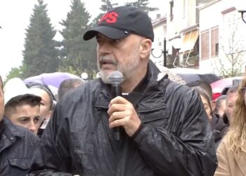 Devoll/ Rama: Mos gaboni të humbisni 4 vite, kundërshtarët e duan bashkinë si ‘kështjellë lufte’ me qeverinë