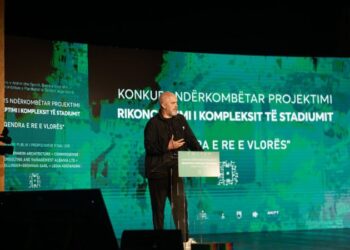 Vlorë/ Rama bëhet me Dukën për prezantimin e projektit të stadiumit, “Flamurtari” bojkoton