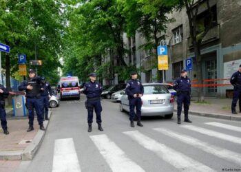 Serbët të tretët në botë për armatim/ DW: A do të “çarmatoset” Serbia tani pas dy sulmeve me 16 të vrarë?