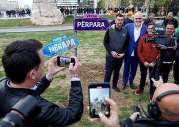 Televizionet retushojnë partitë e vogla parlamentare nga fushata elektorale: Ja kush kryeson në emisione, kronika live…!