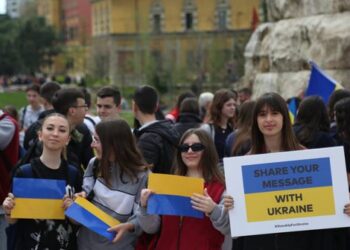 ‘Mund të qëndrojnë pa leje deri në 2 vjet’/ Qeveria zgjat afatin për qëndrimin e ukrainasve në Shqipëri