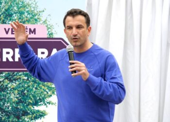 Veliaj nga Kavaja: Më mirë të më thonë Lali fiku, se Zeni Gërdeci, a Saliu i piramidave apo Meta i 7% dhe i floririt