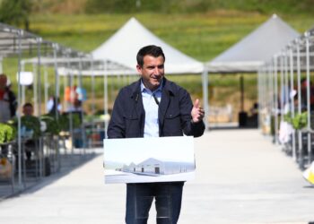 Veliaj në tregun e ri agro-ushqimor të Farkës: Gjatë fundjavës do zhvillojmë panaire dhe aktivitete gjithëpërfshirëse për qytetarët