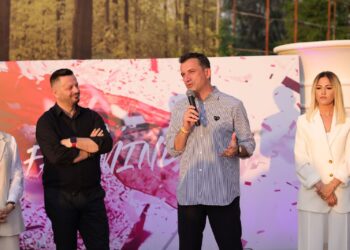 Veliaj nga Astiri: Mirënjohje për të gjithë ata që na besuan të çojmë përpara Tiranën; bëmë çerdhen e parë, tani ndërtojmë shkollat
