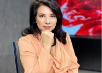 Mediu në gjykim për Gërdecin, ai bën fushatë në Kamëz. Celibashi rri e vështron! Kjo është Shqipëria 2023!