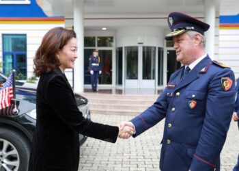 Zgjedhjet e 14 majit/ Yuri Kim takohet me Rrumbullakun: Policia rol vendimtar për proces zgjedhor të sigurt dhe me standarde