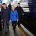 Dita e Evropës/ Presidentja e KE, Ursula Von Der Leyen mbërrin në Kiev, takohet me Zelenskyn