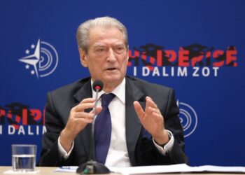Berisha akuzon Yuri Kim për humbjen në zgjedhje: Përpjekje mafioze shqiptaro-ndërkombëtare për të asgjësuar opozitën