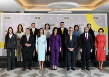 Bashkë përpara se të jetë vonë