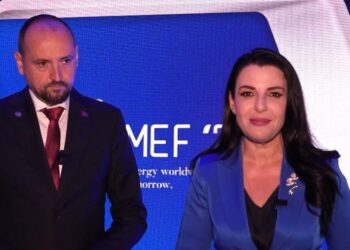 Shqipëria dhe RMV, bashkë për korridorin 8 dhe portin e Vlorës. Balluku: Po bashkëpunojnë në energji e infrastrukturë