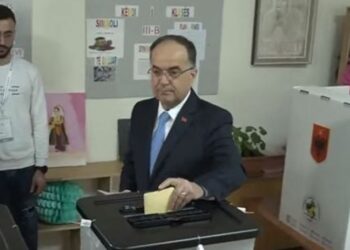 Voton Begaj: Ditë e rëndësishme në demokraci, votimet s’janë të partive politike, por të qytetarëve