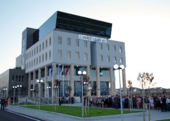 Studentët e Departamentit të Administrimit Publik në UAMD, pajisen me dy diploma të dyfishta me La Sapienza në Romë dhe Côte d’Azur të Francës