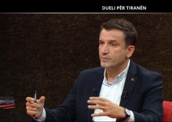“Shkollat e ndërtuara, 40 me 0…”/ Veliaj: Me të njëjtin çmim, Tirana është më e pastër! Inceneratorët? Dosja në hetim, të flasë drejtësia