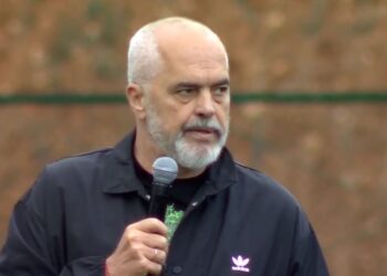 “Berisha karagjoz i rrëshkitur”/ Rama në qarkun Kukës: Ai shan ambasadoren amerikane si laxore