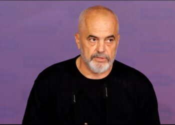 Vonesat në 500 qendra të votimit, Rama: Dështim spektakolar i KQZ! Nuk do e lëmë me kaq