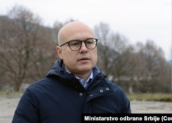 Kërcënimi ndaj Kosovës/ Ministri serb i Mbrojtjes: Nuk përjashtojmë asnjë përgjigje adekuate të Serbisë