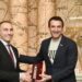 Zv/Kryeministri i RMV uron fitoren e Veliajt: Çdo qytetar i Shkupit e ndjen veten në Tiranë si në shtëpinë e tij