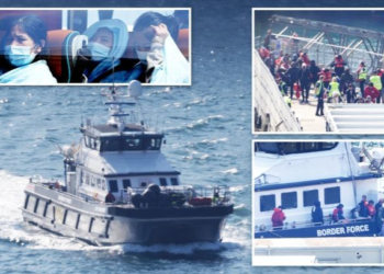 “Duam të na shpëtojë Britania”/ Incidenti në kanalin Anglez, emigrantët me gomone refuzojnë ndihmën e Francës