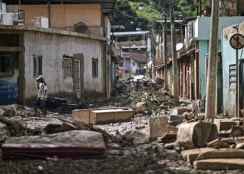 11 viktima nga cikloni në Brazil, balta dhe uji pushtojnë vendin