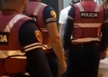 Operacion antidrogë në Korçë, 8 të arrestuar dhe dhjetëra të shoqëruar