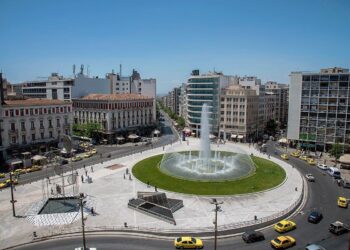 Në sheshin “Omonia” lëvrinin djallëzirat “vorioepiriote”!